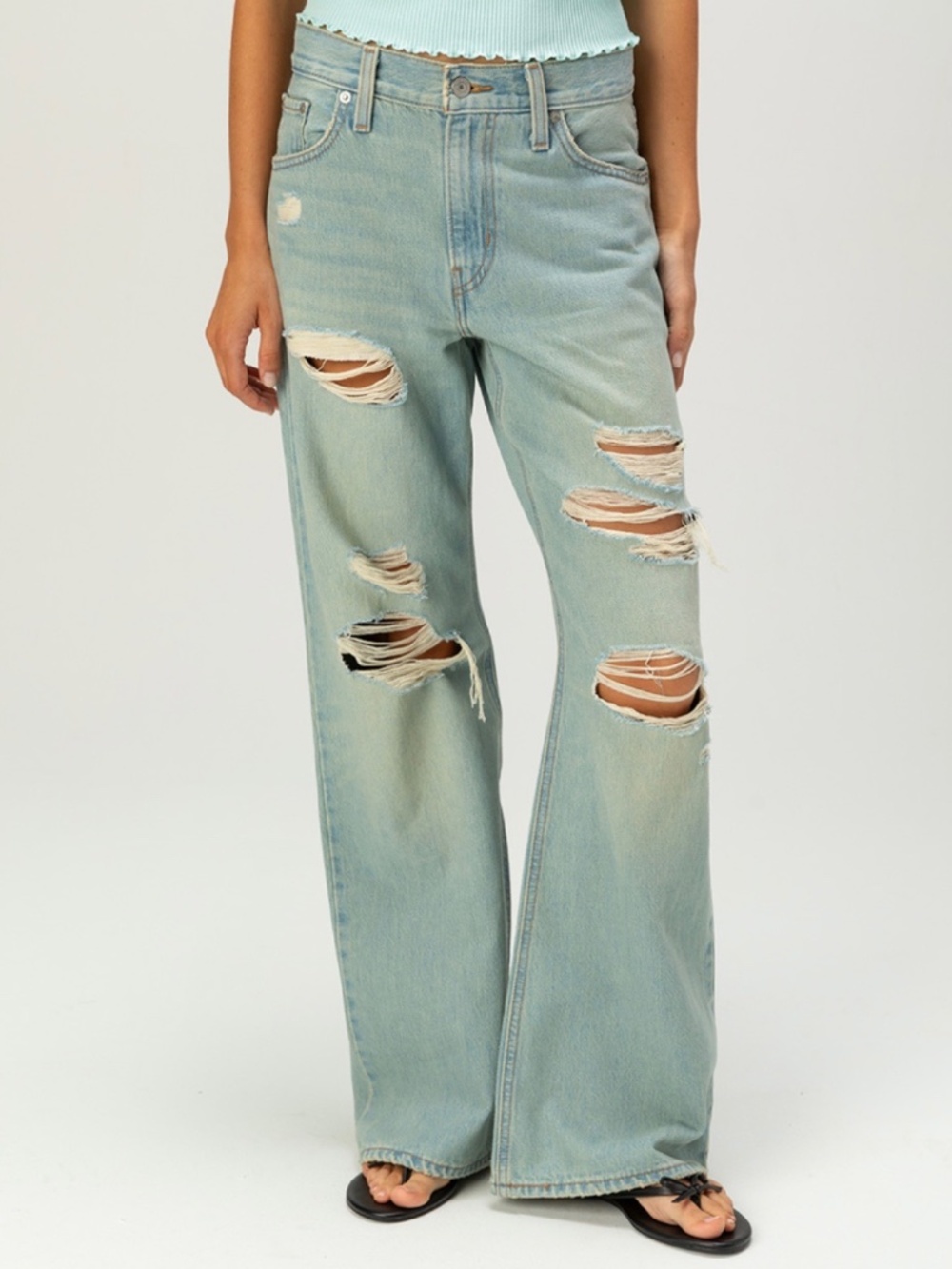 LEVI'S Middy Womens Loose Bootcut Jeans. Sz 32.